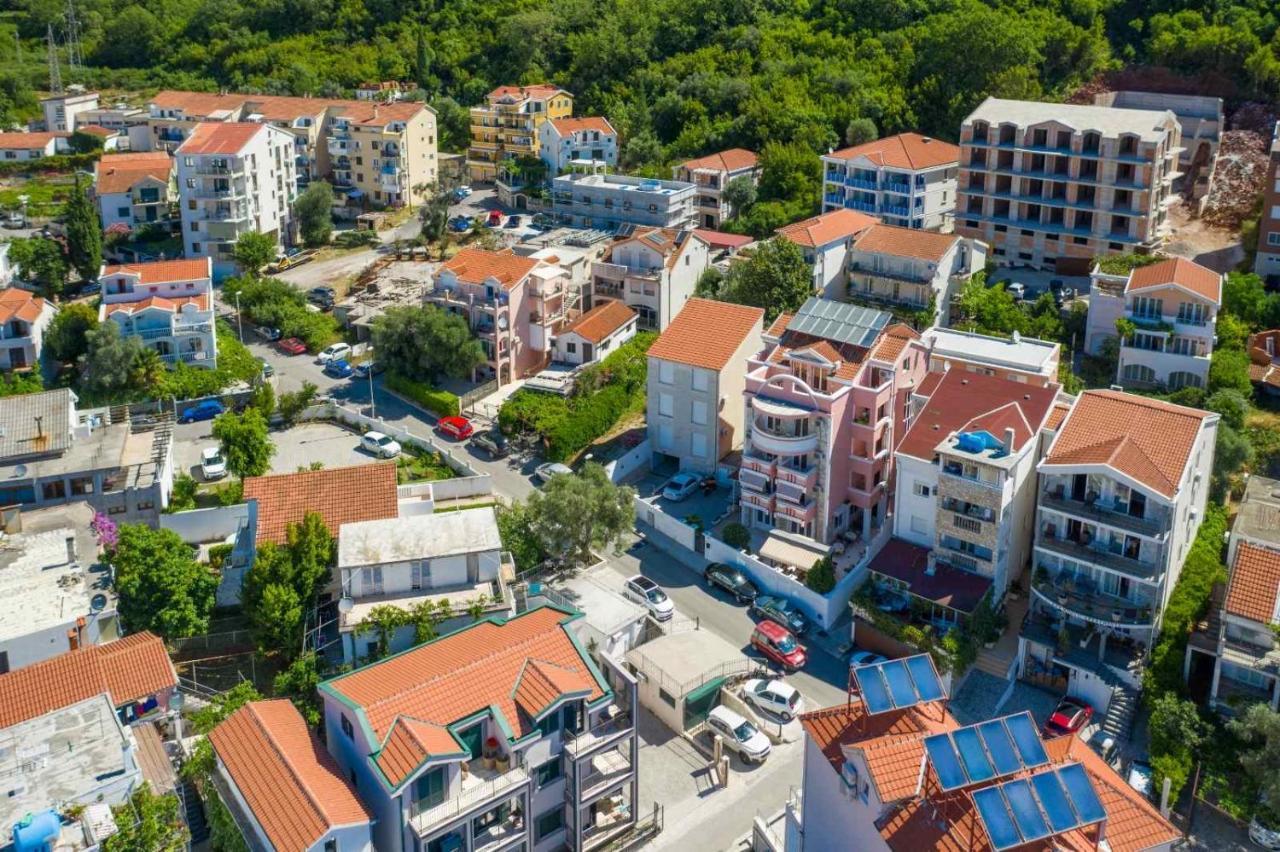 Garni Hotel Koral Budva Kültér fotó